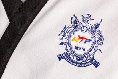 KWON Poomsae Taekwondo dobok - Dame - WT