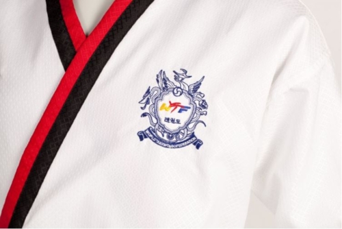 KWON Poomsae Taekwondo dobok - U17 piger - WT